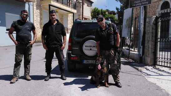 Image: Επισκοπή: Ο Γ. Χωραφάς με την Πάκα ερεύνησαν καταγγελίες για δηλητηριασμένα ζώα