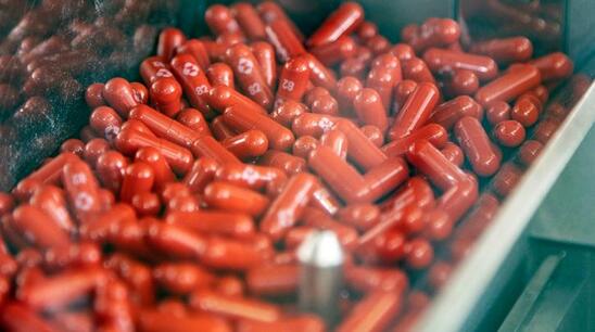 Image: Πρώτο «πράσινο φως» από τη Βρετανία για το χάπι της Merck